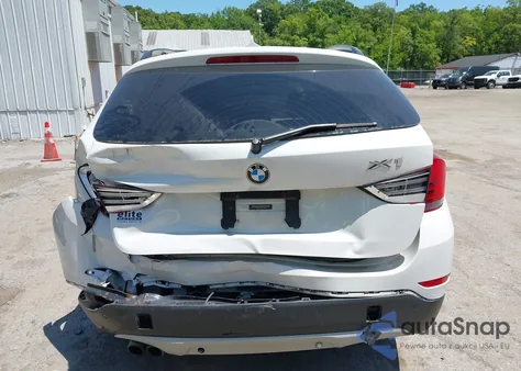 2015 BMW X1 xDrive28I из США, поврежденный, VIN WBAVL1C53FVY36288